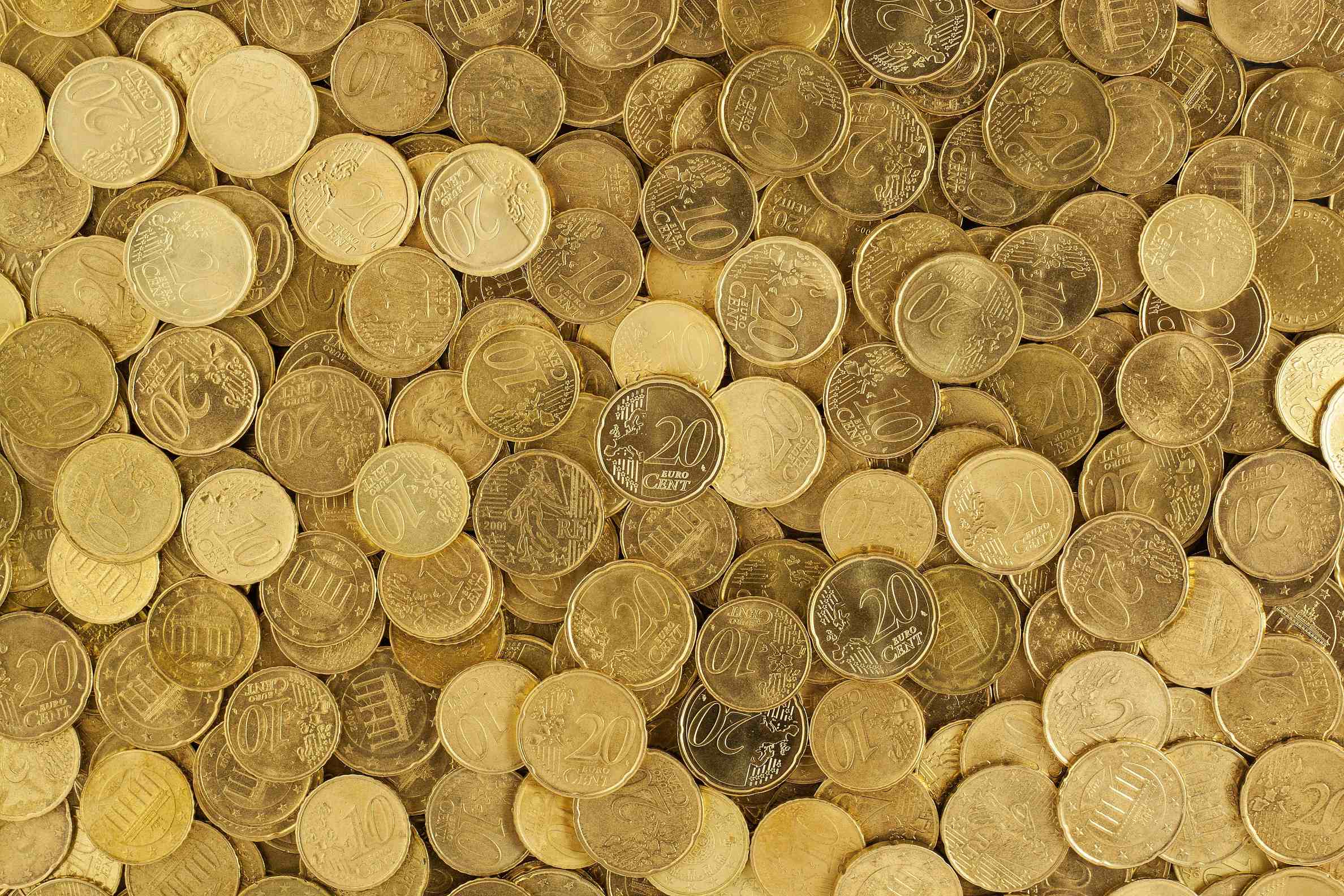 黄金库存量对市场价值有何影响？这种影响如何进行规避和观察？